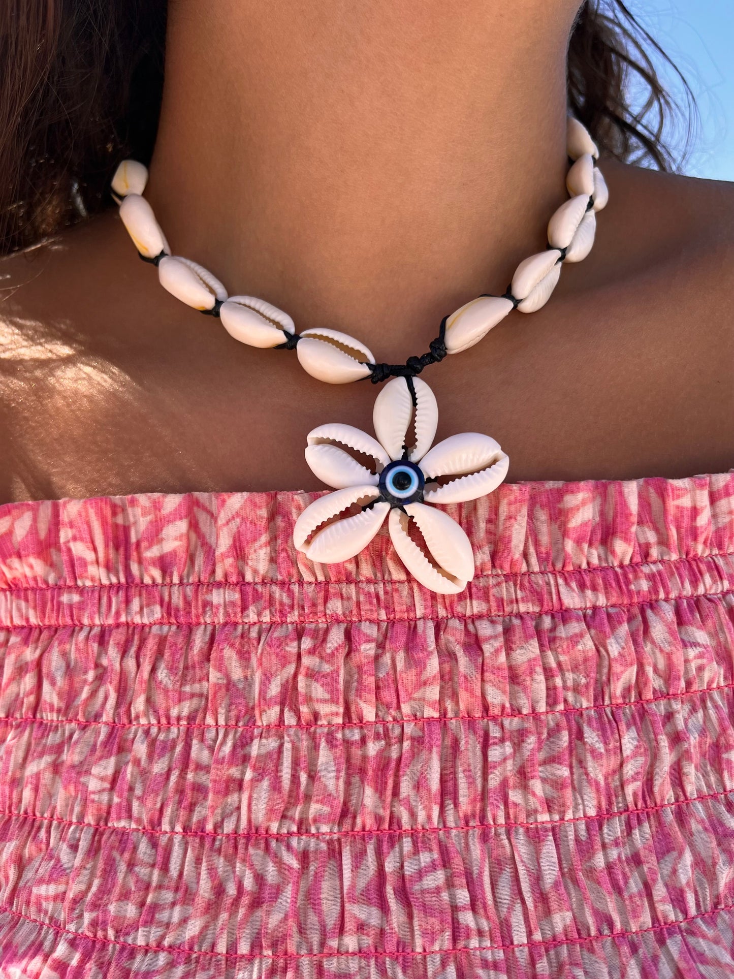Seashell Flower Necklace